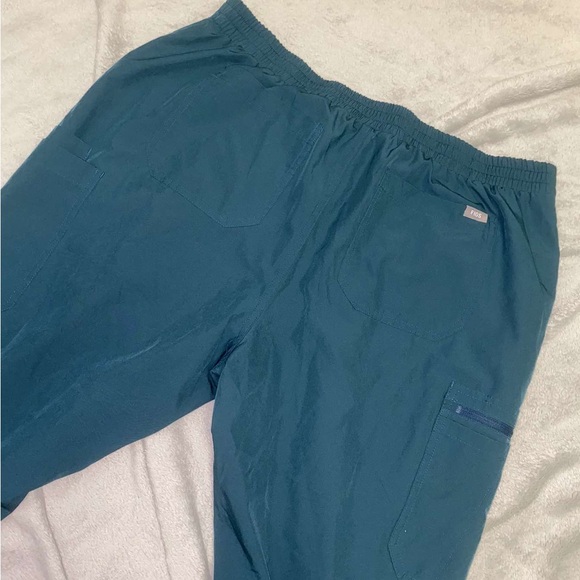 Figs Yola Skinny Scrub Pants Extra Large Petite Blue - Picture 3 of 3